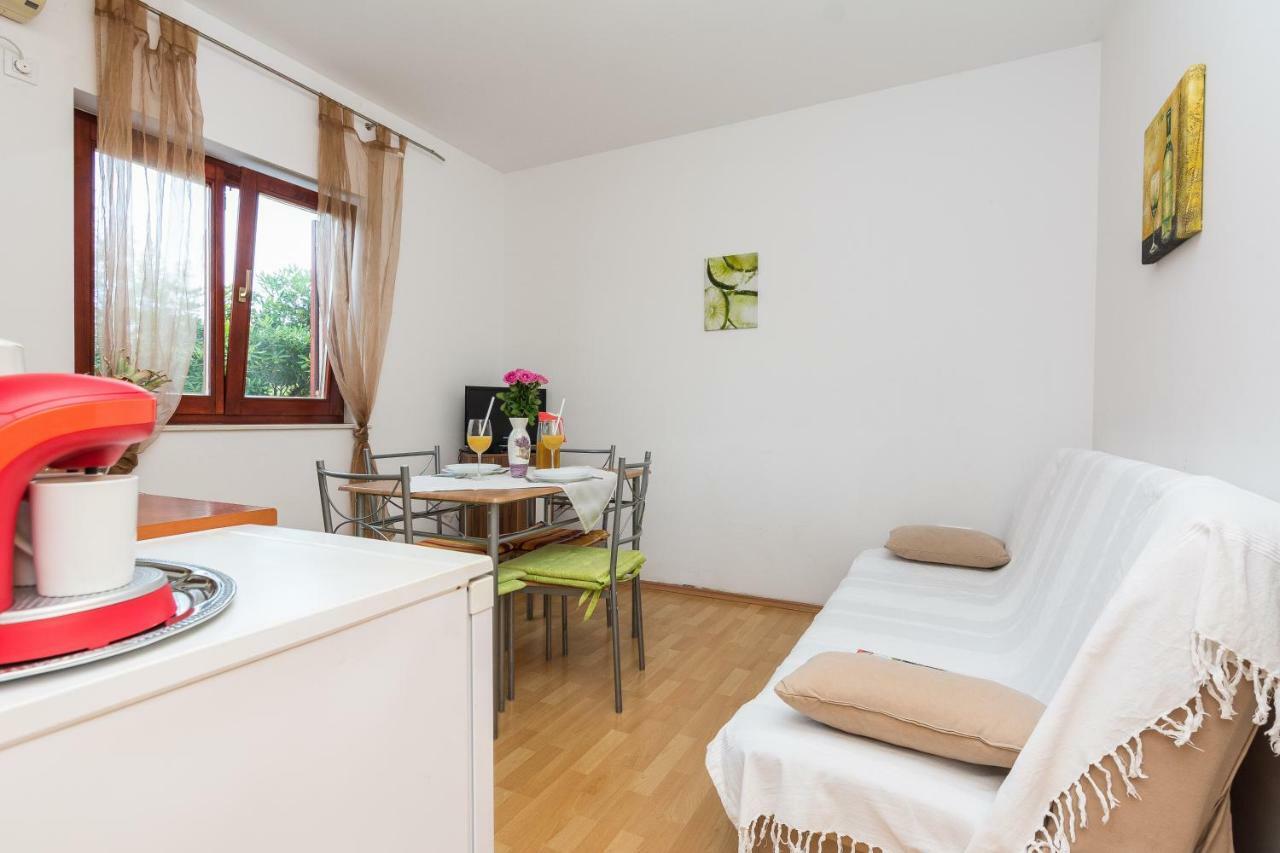 Apartments Blandona Biograd Na Moru Exterior foto